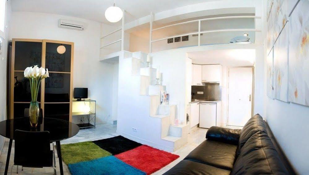 Apartament Alquiler Temporal Rastro Madryt Zewnętrze zdjęcie